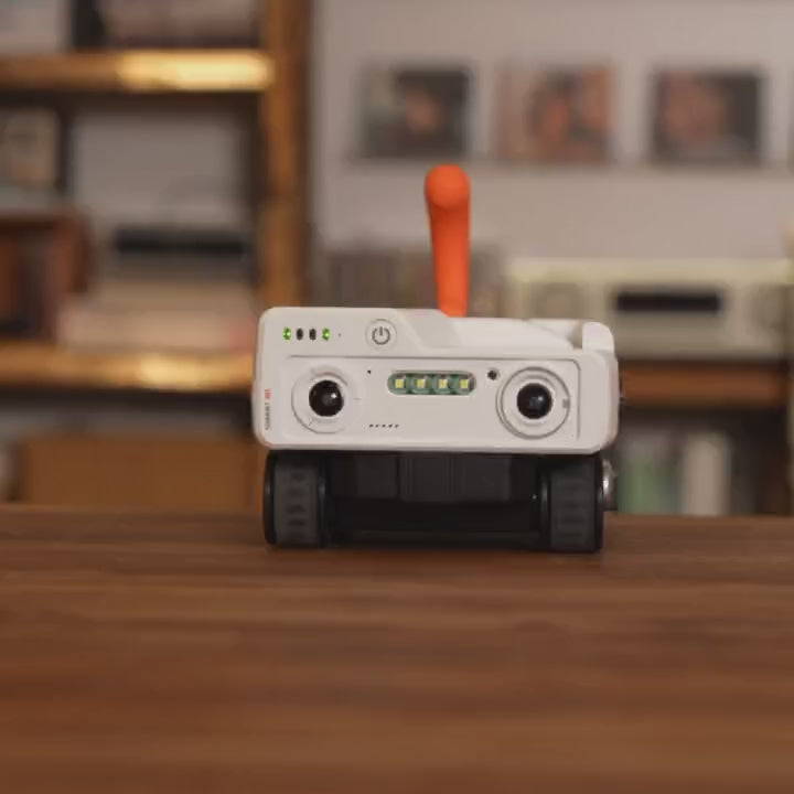 PICKFUN A3 Pet Robot demonstration video showing interactive play with pets